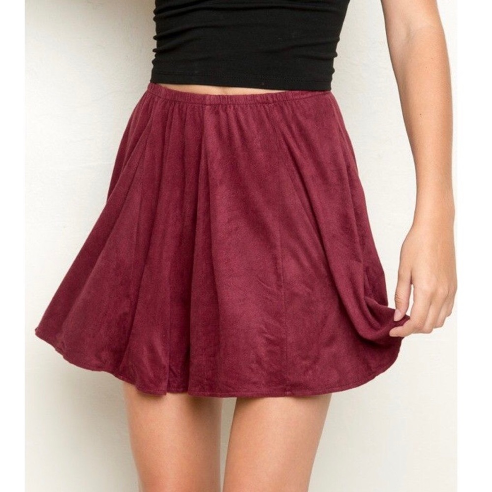 [SOLD] Brandy Melville Maroon Suede Skirt
